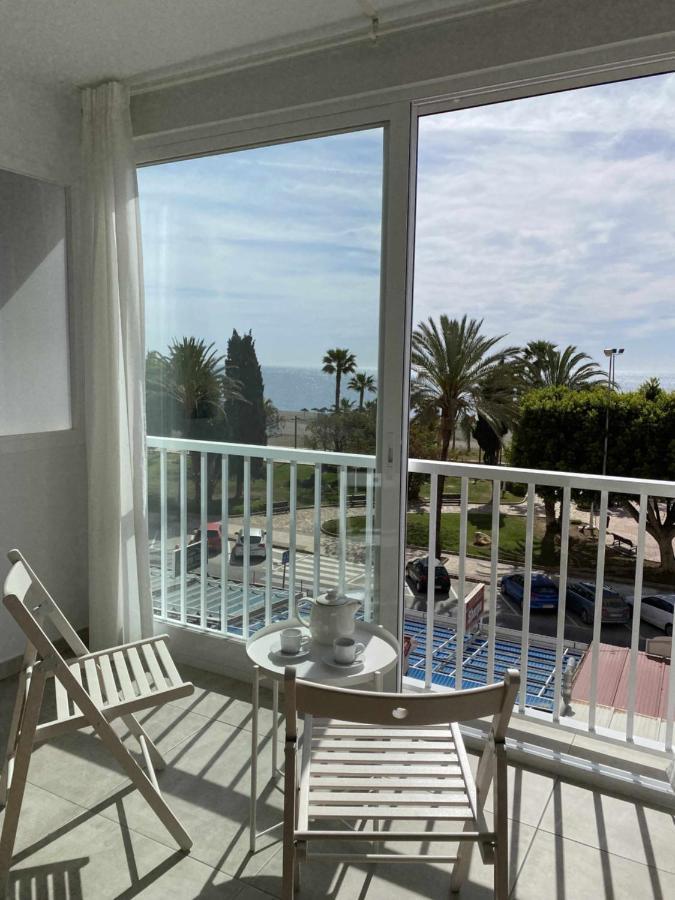 Apartamento 2 Habitaciones Frontal Al Mar 3 Torre Del Mar Zewnętrze zdjęcie