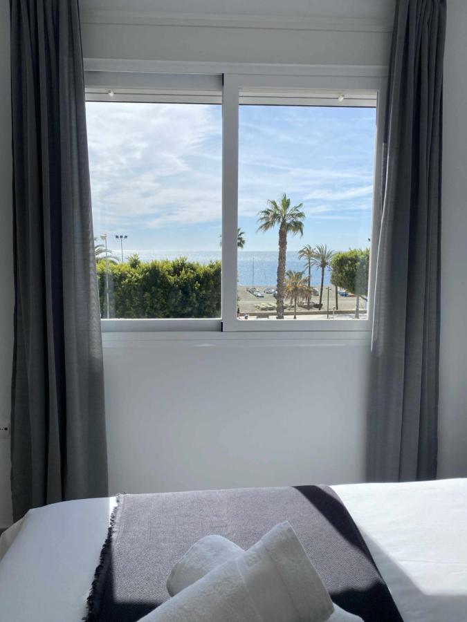 Apartamento 2 Habitaciones Frontal Al Mar 3 Torre Del Mar Zewnętrze zdjęcie