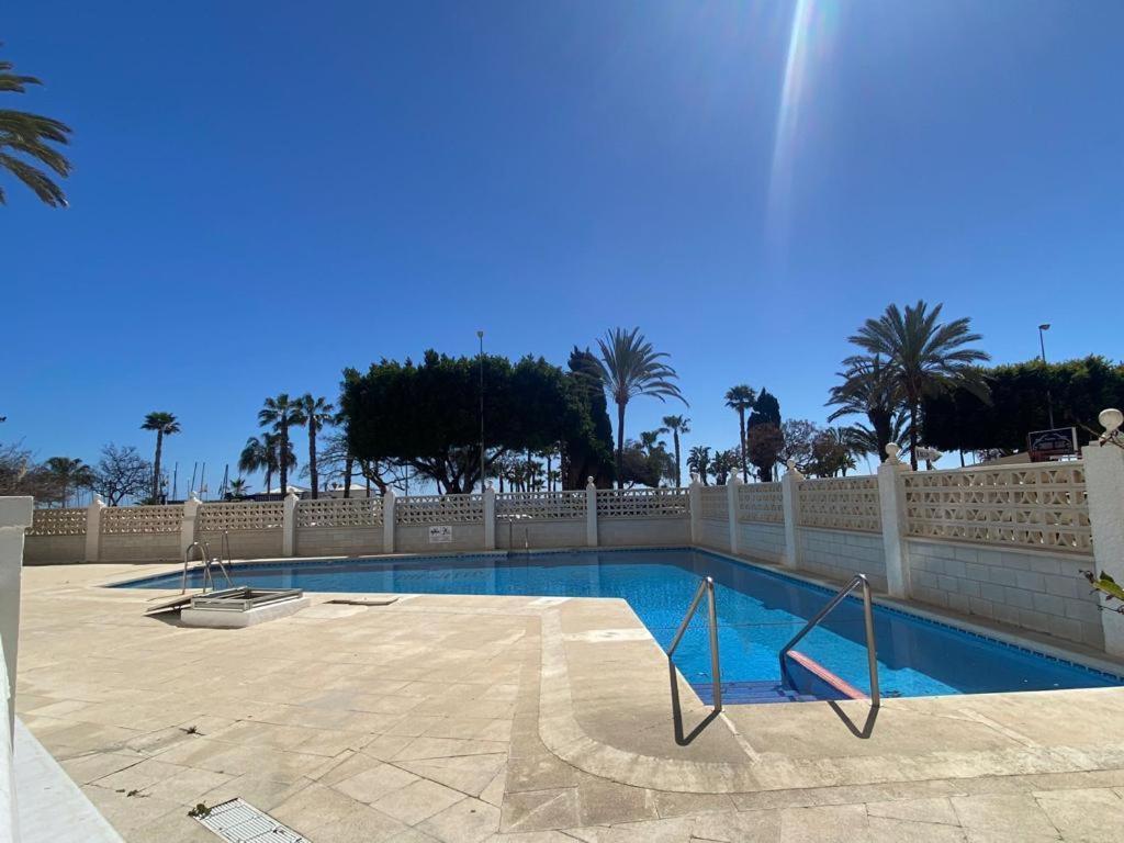 Apartamento 2 Habitaciones Frontal Al Mar 3 Torre Del Mar Zewnętrze zdjęcie